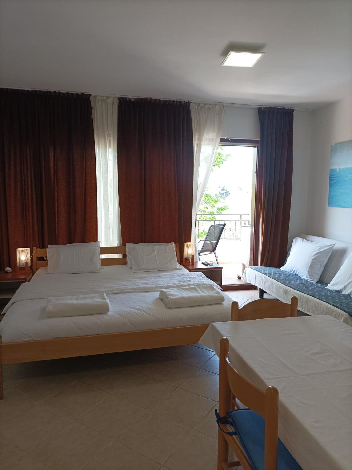 זאדאר Rooms & Apartment Hegic מראה חיצוני תמונה