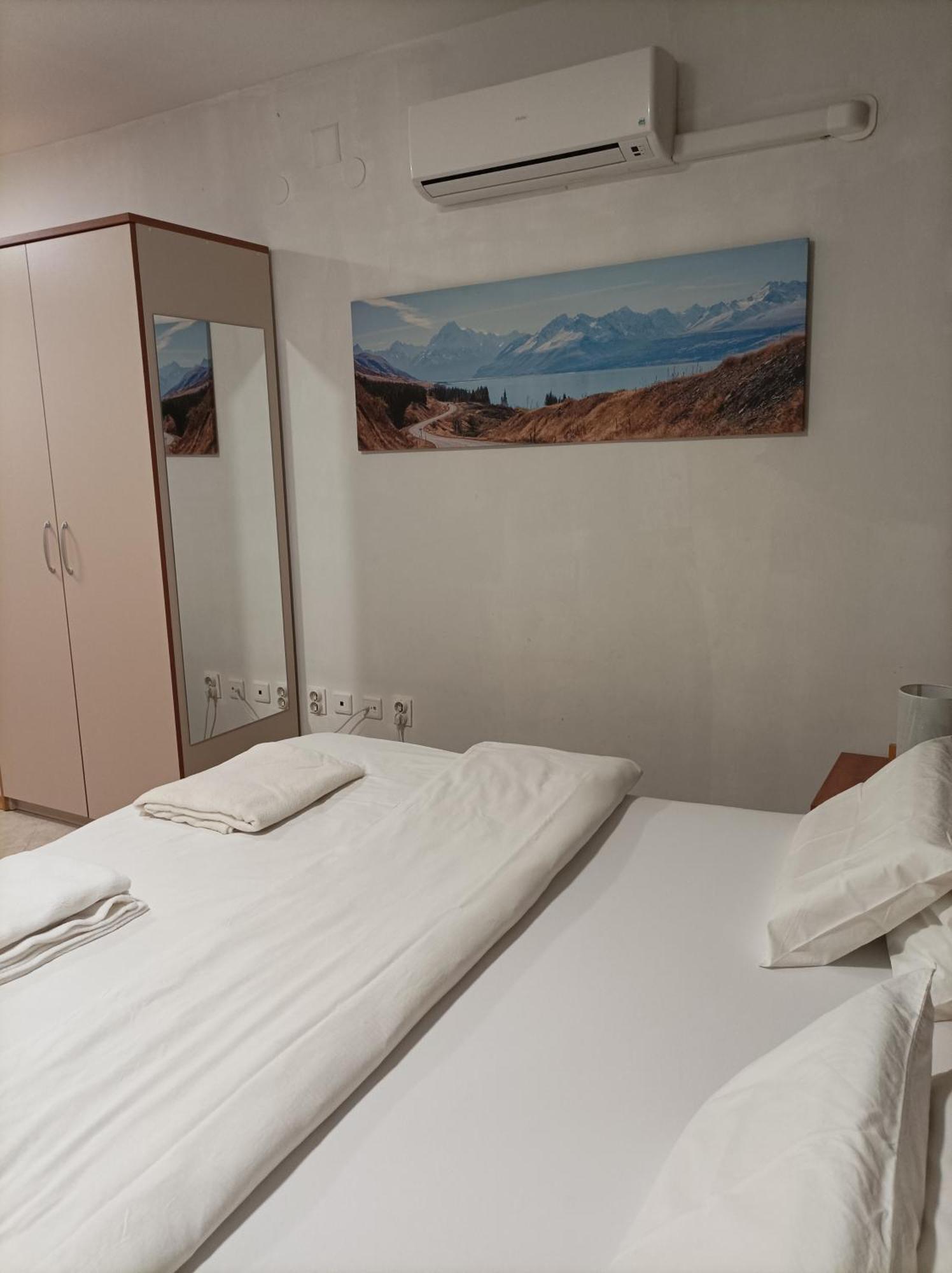 זאדאר Rooms & Apartment Hegic מראה חיצוני תמונה