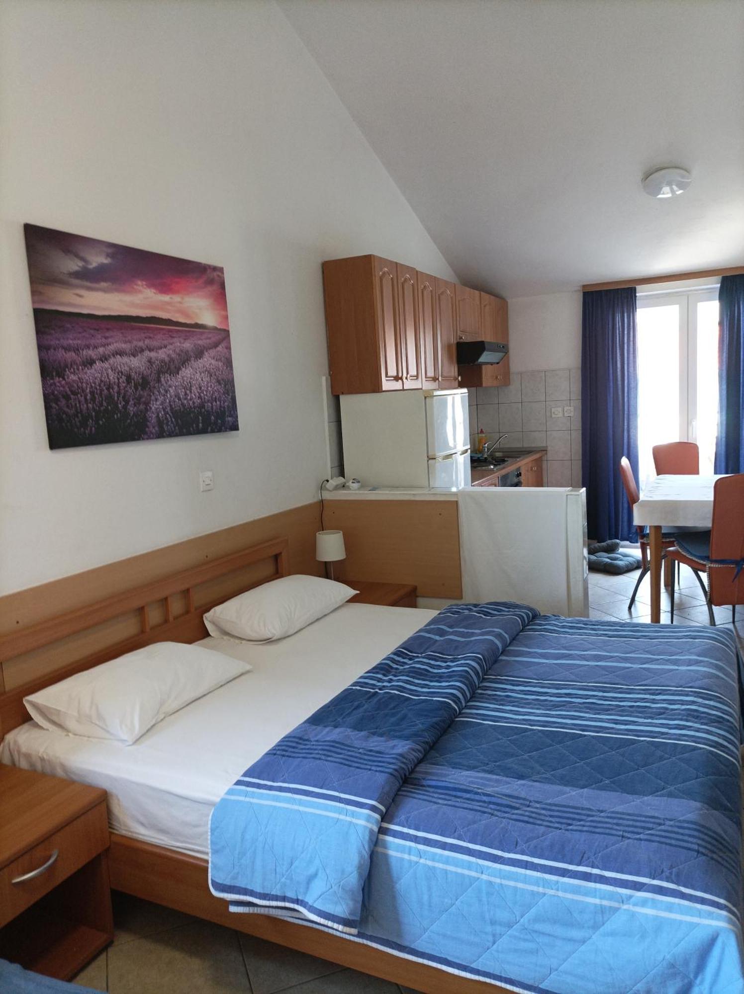 זאדאר Rooms & Apartment Hegic מראה חיצוני תמונה