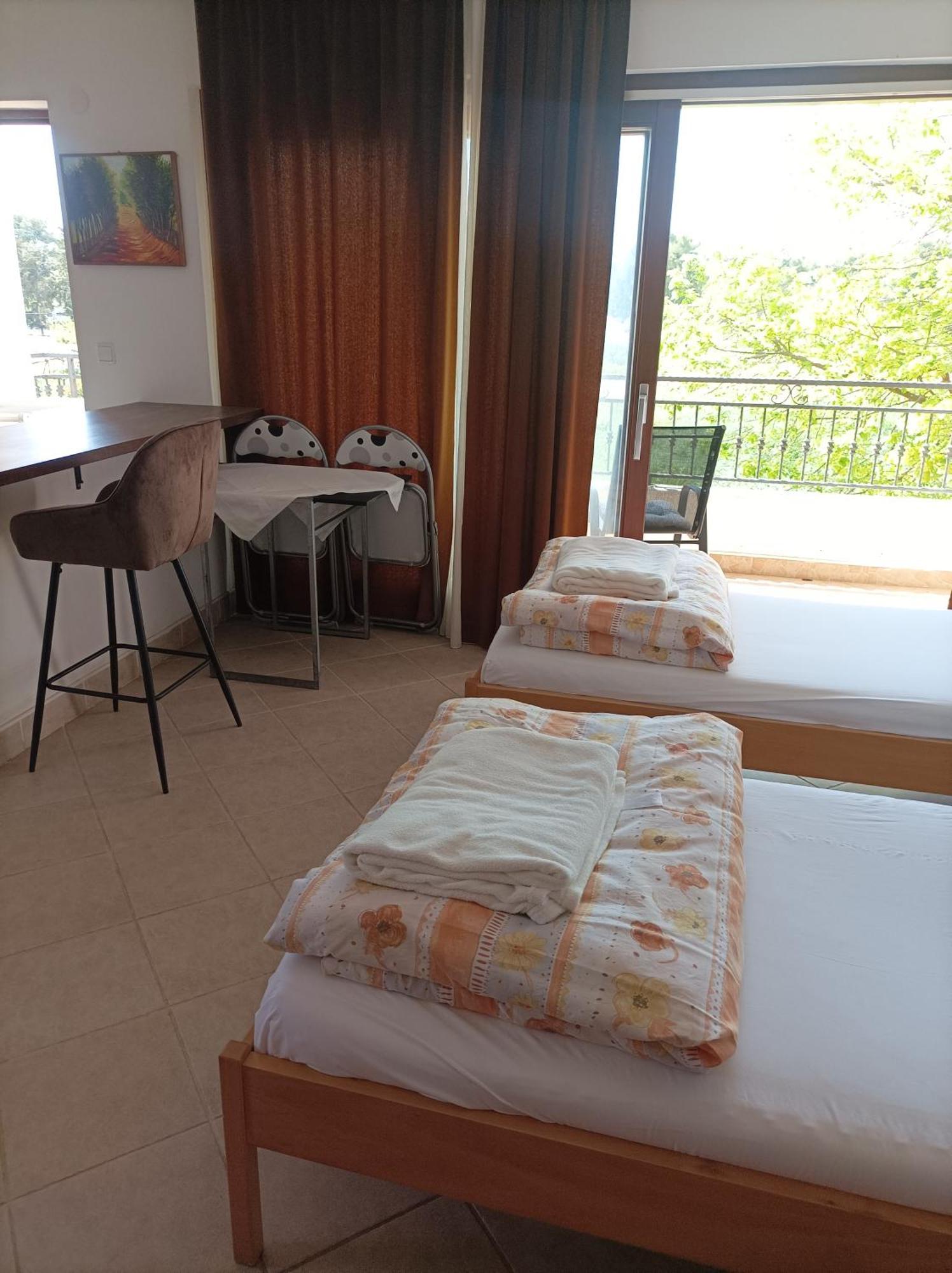 זאדאר Rooms & Apartment Hegic מראה חיצוני תמונה